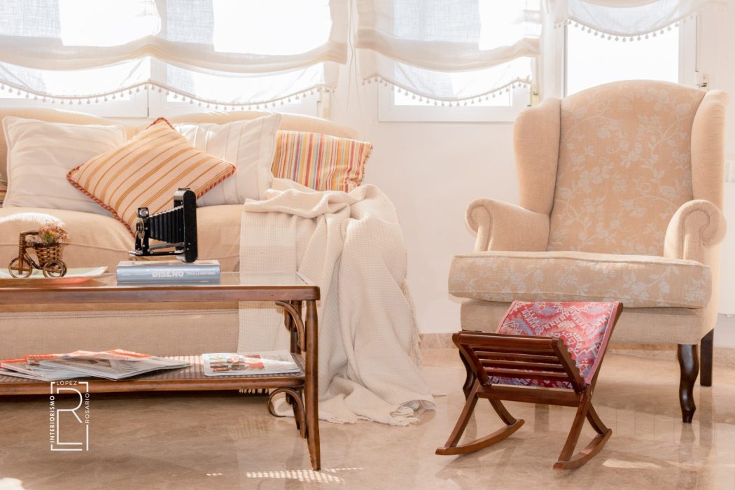 MUEBLE DE SALON CLASICO