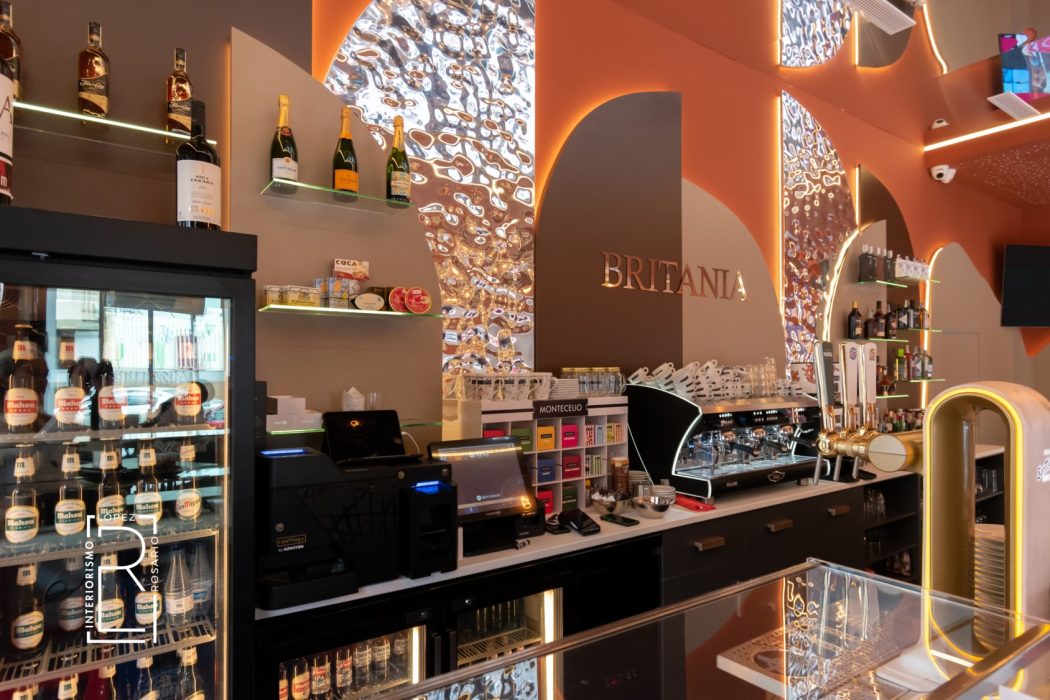 RESTAURANTES Y CAFETERIAS